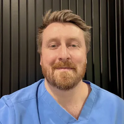Dr George Smith