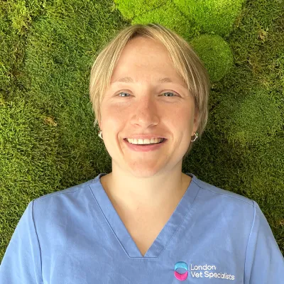 Dr Olivia Orssten